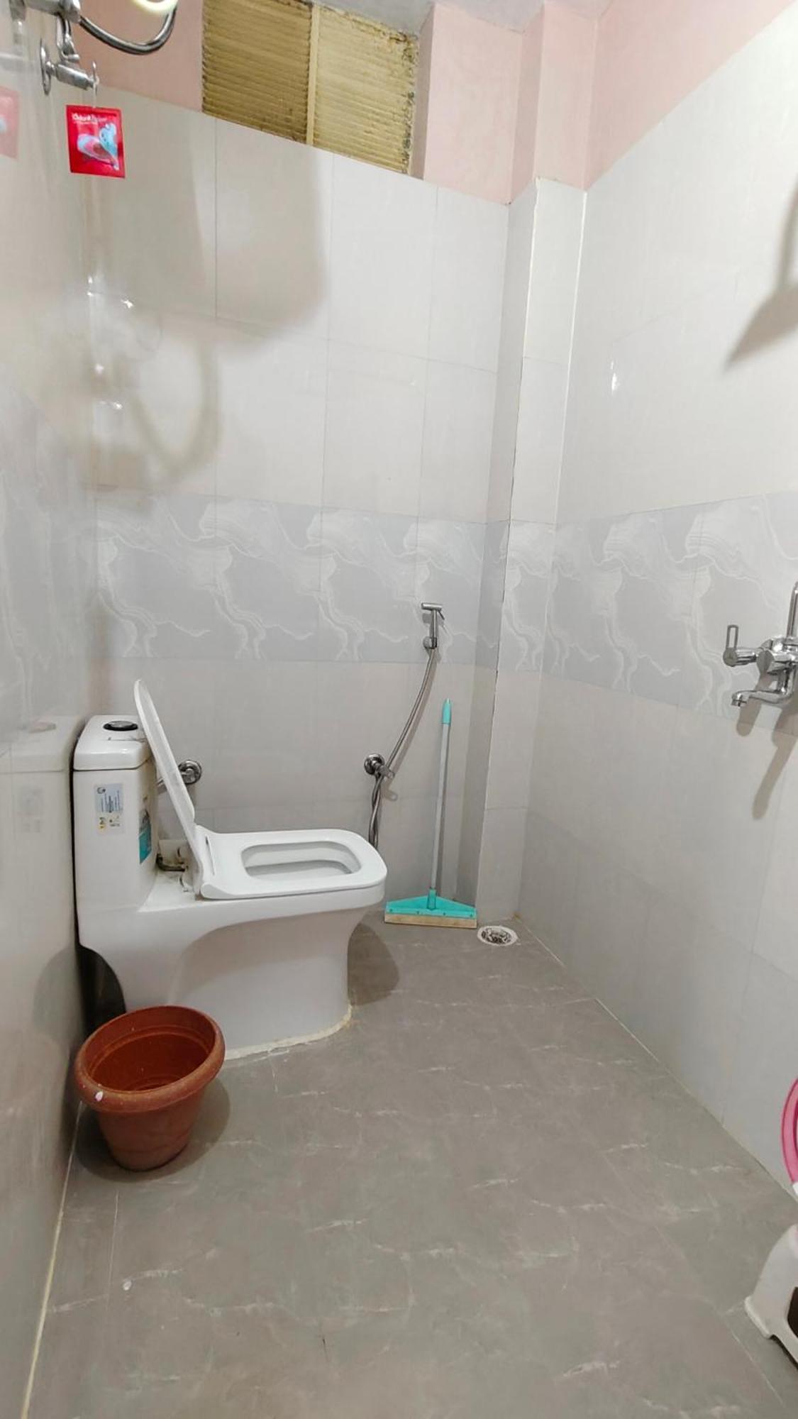 Sri Yoga Mandir Hotel Varanasi Ngoại thất bức ảnh