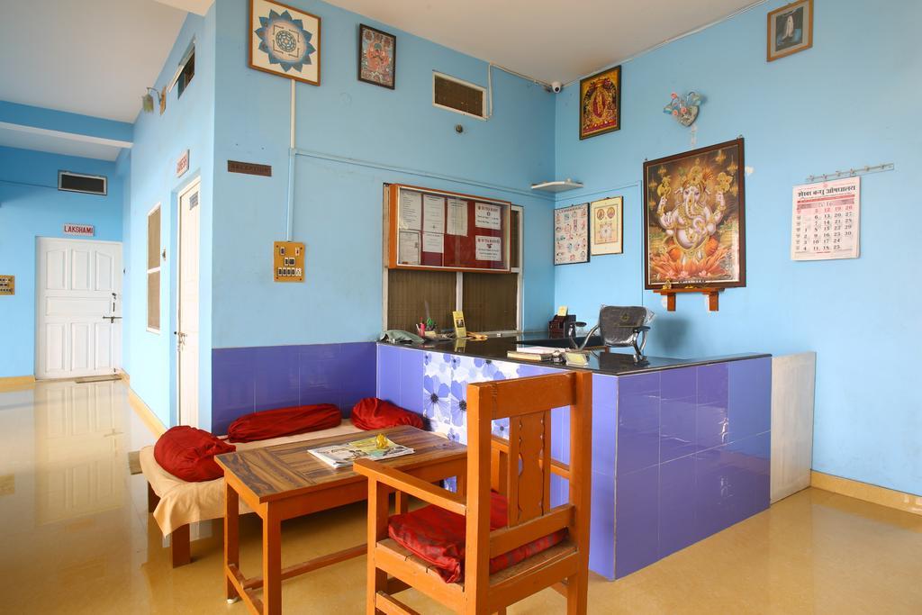 Sri Yoga Mandir Hotel Varanasi Ngoại thất bức ảnh