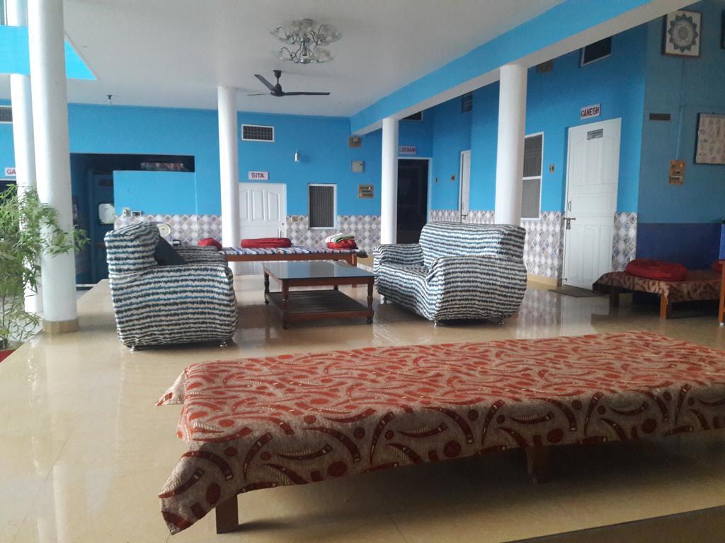 Sri Yoga Mandir Hotel Varanasi Ngoại thất bức ảnh
