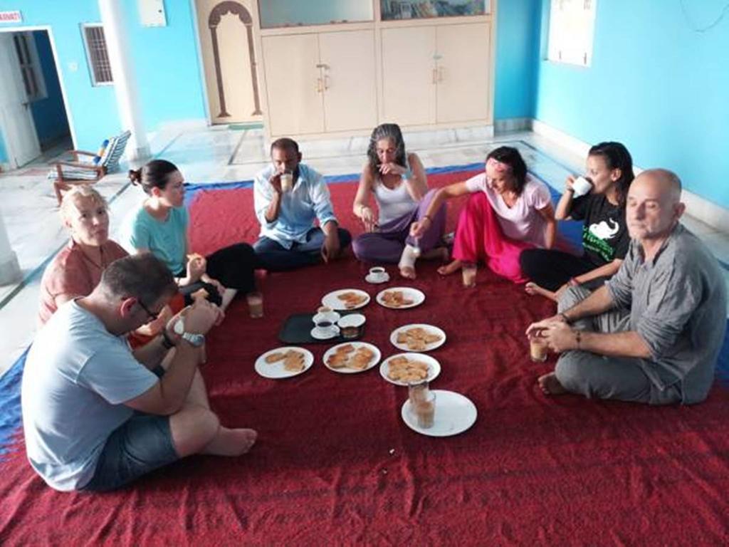 Sri Yoga Mandir Hotel Varanasi Ngoại thất bức ảnh